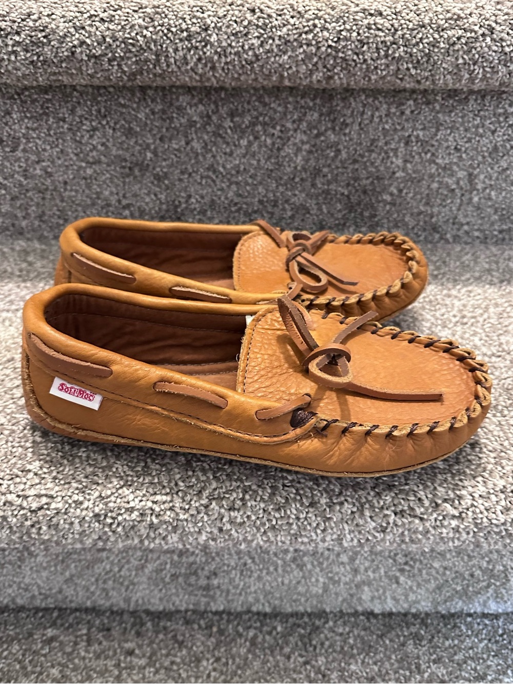 Soft Moc Leather Moccasins Men’s 8/ Women’s 10